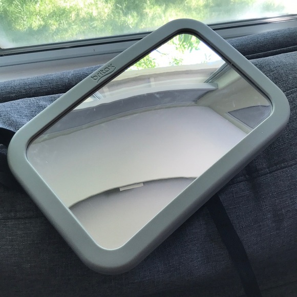 britax rear facing mirror